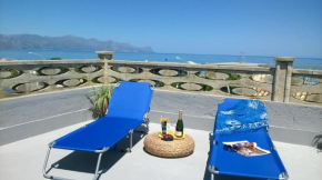 Гостиница 4 bedrooms appartement at Alcamo 100 m away from the beach with sea view terrace and wifi, Алькамо